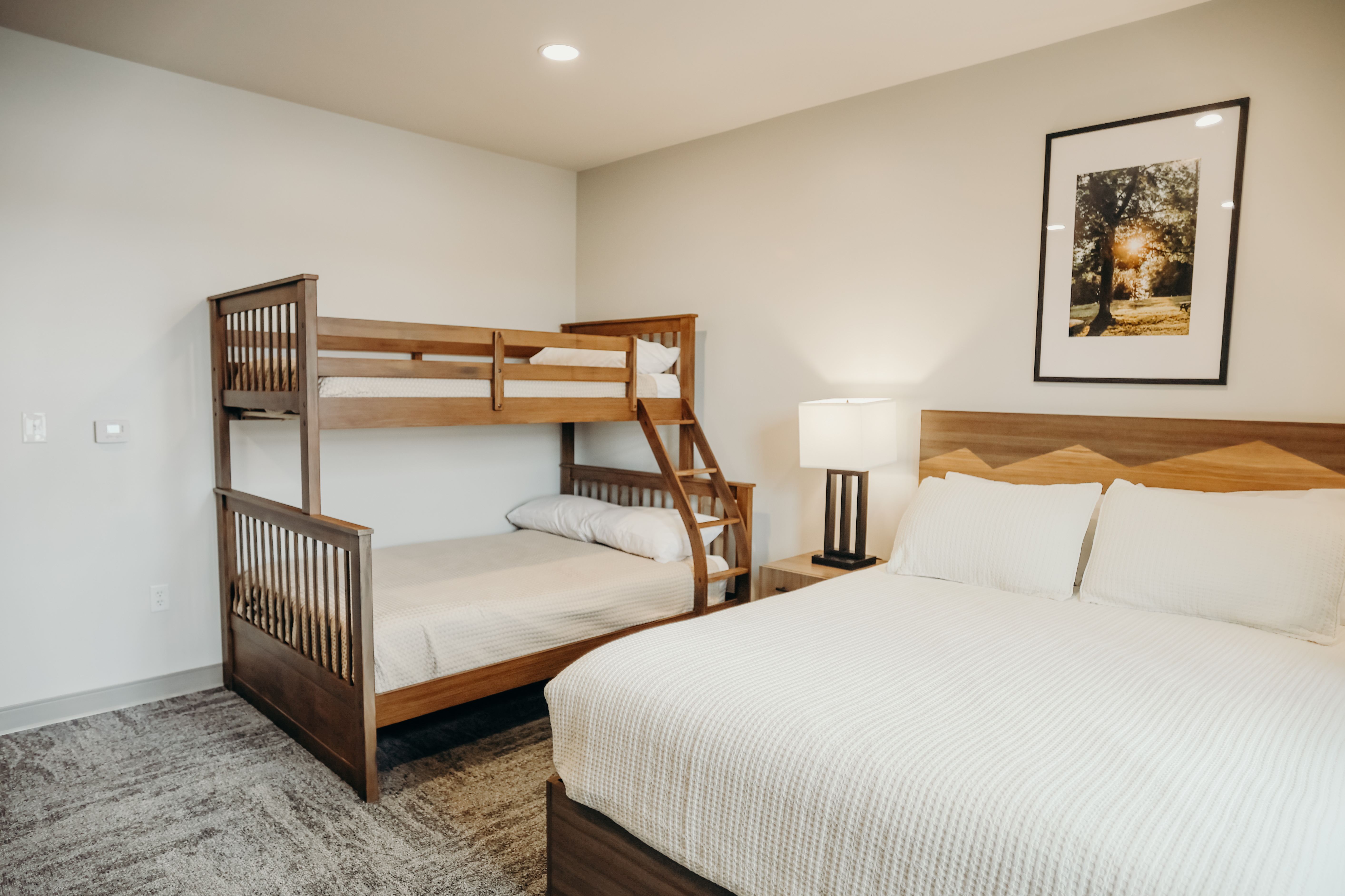 Pharaoh Mountain Lodge